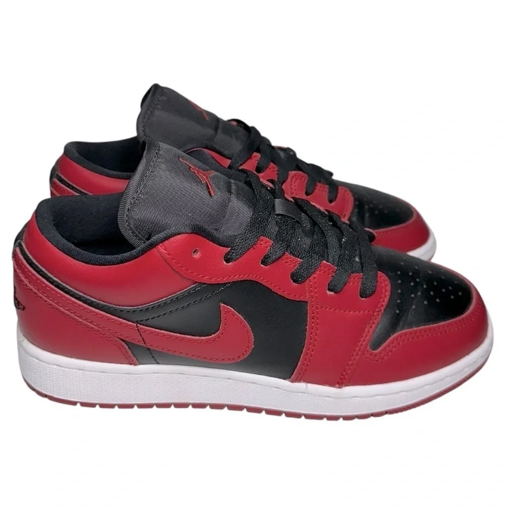 Nike Uni-Sex Kids 6Y Gym Red Black White Air Jordan 1 Low GS Sneakers 553560-606